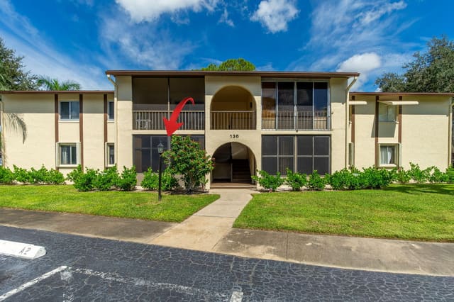 136 Lake Pine Circle A1, Greenacres, FL 33463