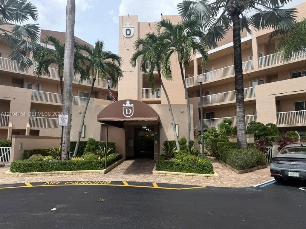 7691 Granville Drive 410, Tamarac, FL 33321 photo 1