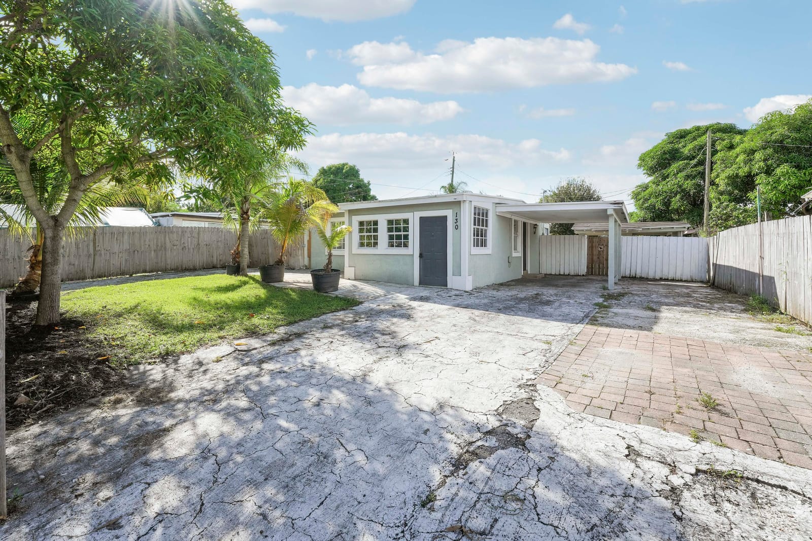 130 PLUM TREE Drive — photo 2