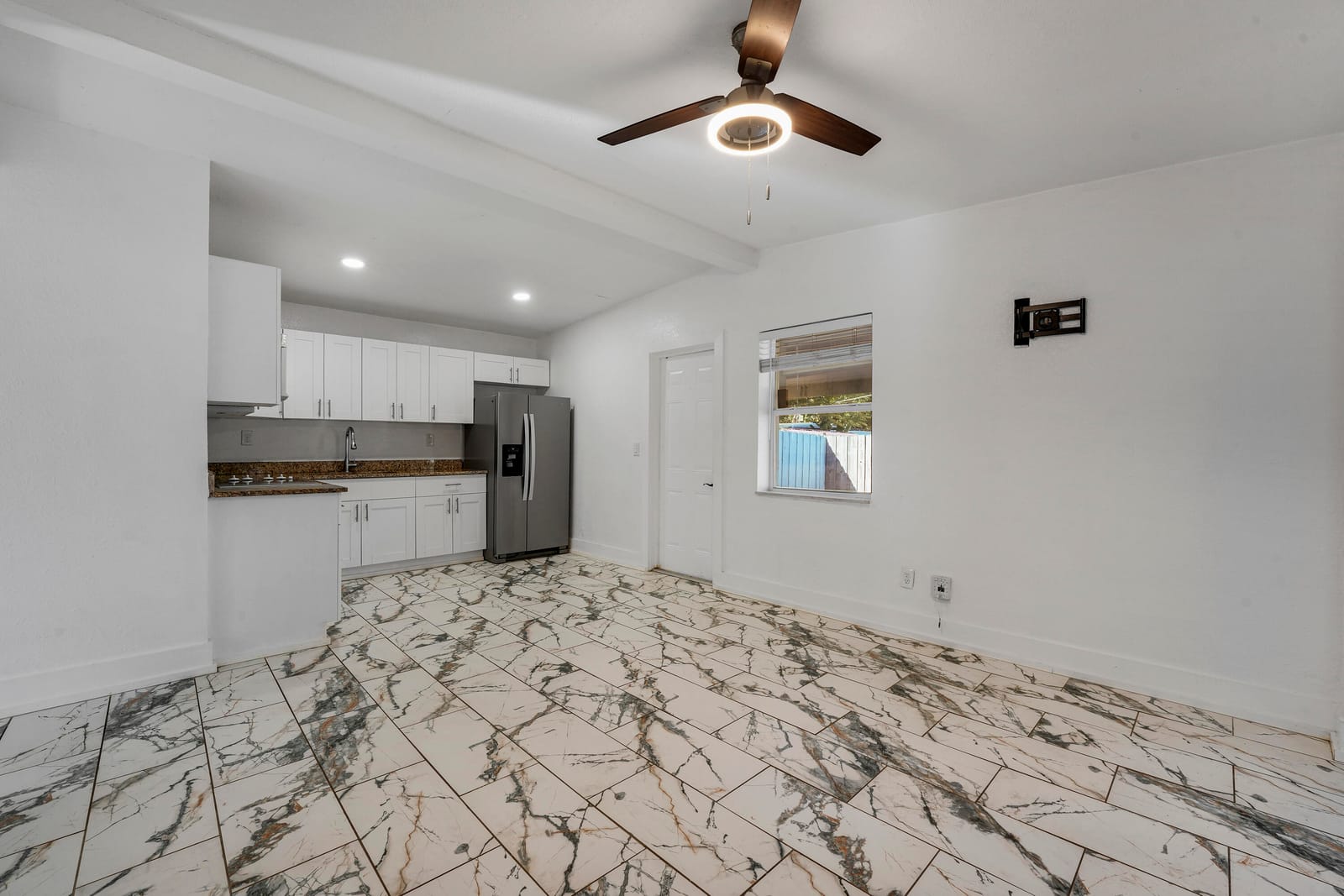 130 PLUM TREE Drive — photo 5