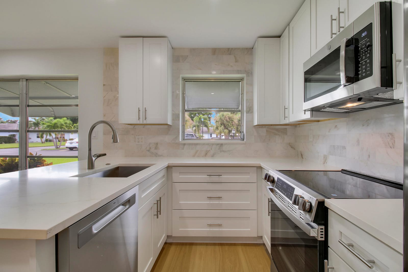 625 High Point Drive C — photo 2