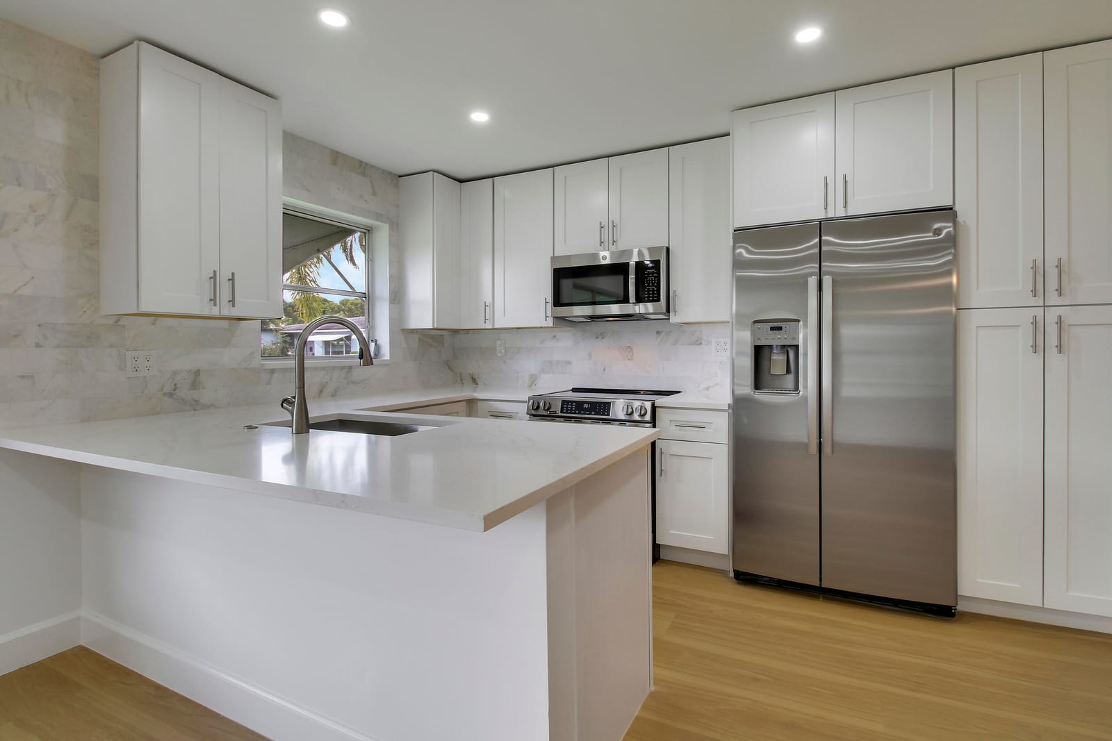 625 High Point Drive C — photo 4