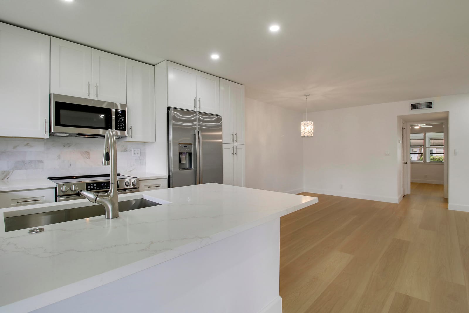 625 High Point Drive C — photo 6