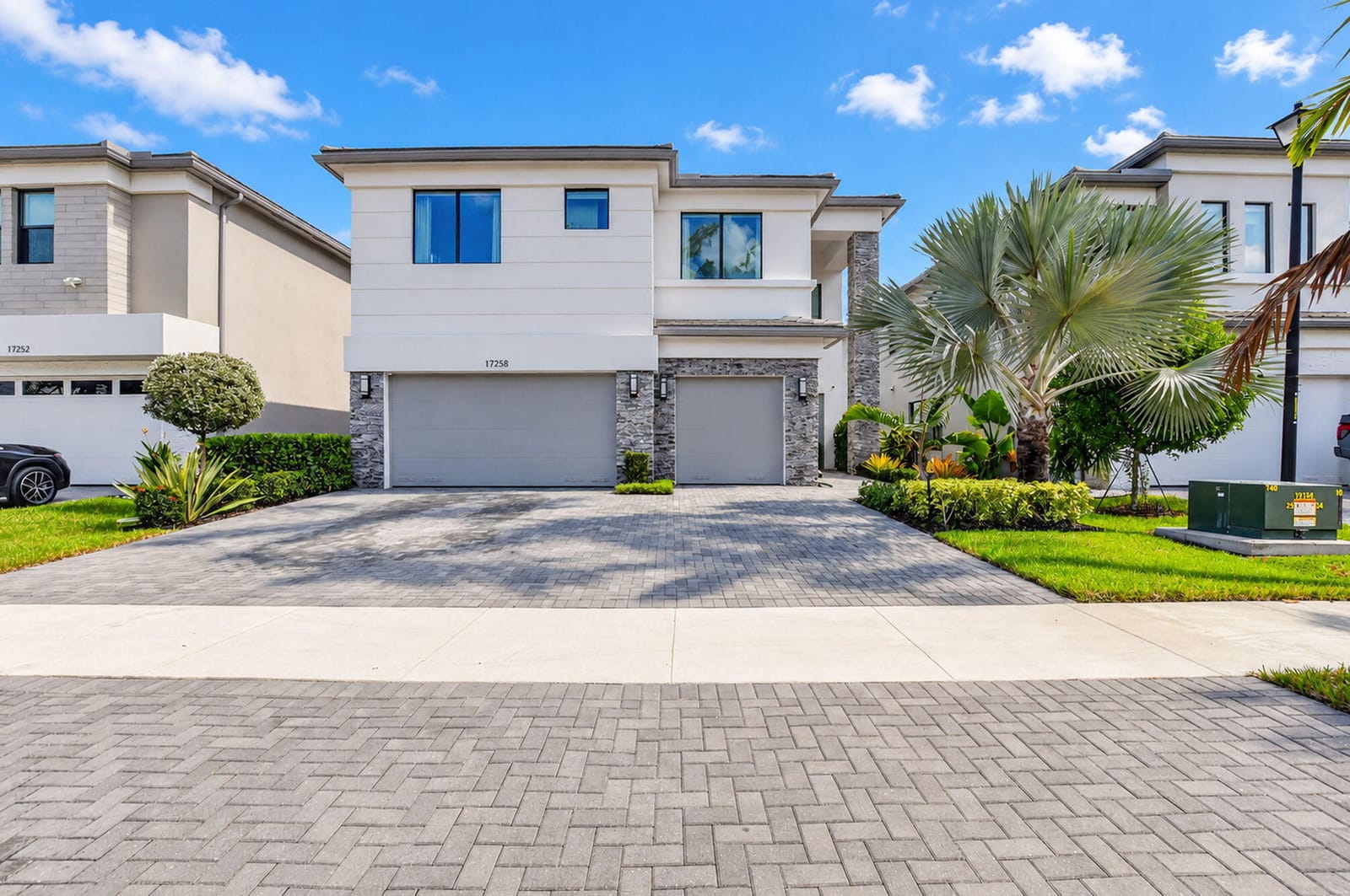 17258 PAGODA PALMS Drive — photo 1