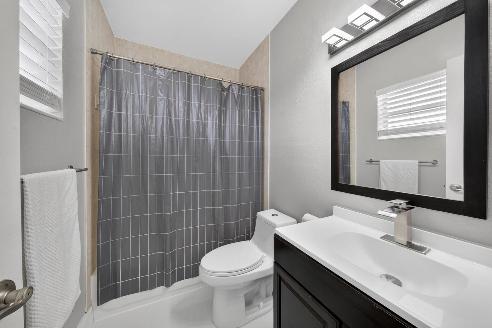 744 NE 14th Avenue 21, Fort Lauderdale, FL 33304 photo 20