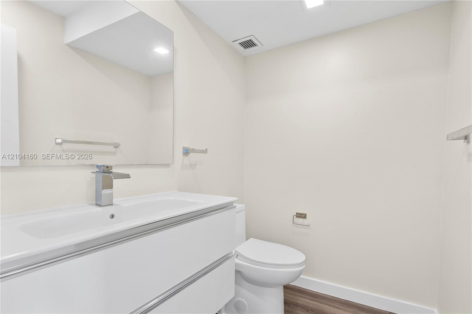 16710 NE 9th Avenue 608 — photo 9