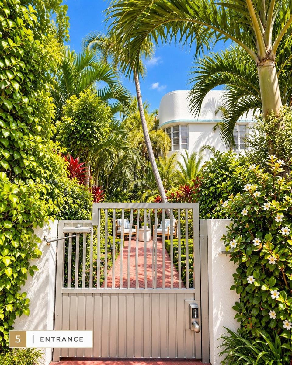 1018 Euclid Avenue 2, Miami Beach, FL 33139 photo 11