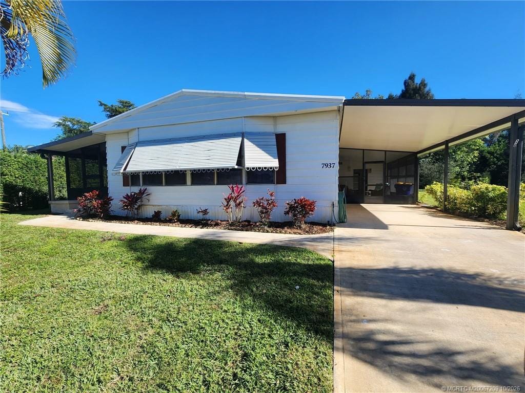 2 bedroom home for sale at 7937 Continental, Hobe Sound, FL 33455 — $3,250