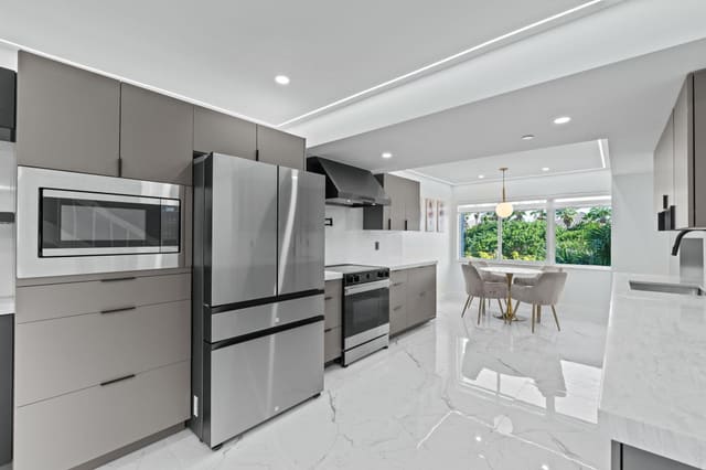 3908 S Ocean Boulevard 348, Highland Beach, FL 33487