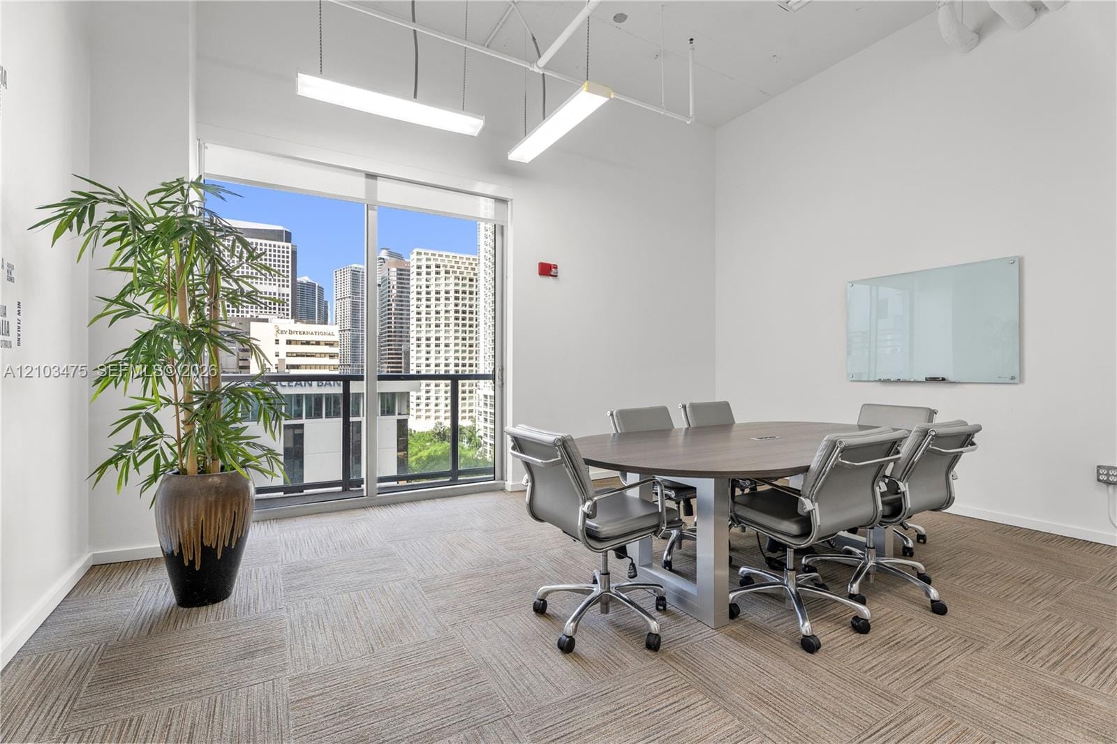 1060 Brickell Avenue 2117, Miami, FL 33131 photo 18