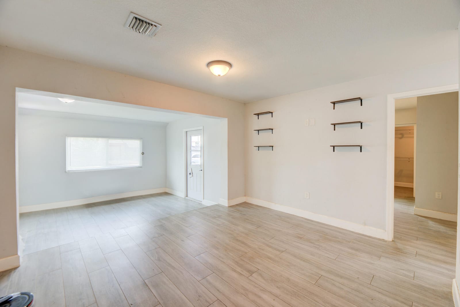 2633 NE 16TH Avenue, Pompano Beach, FL 33064