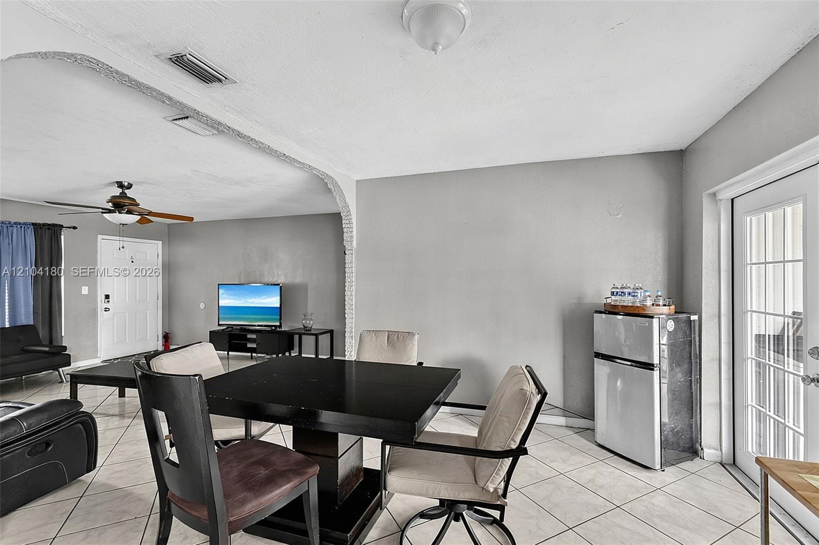 2440 Largo Drive — photo 6