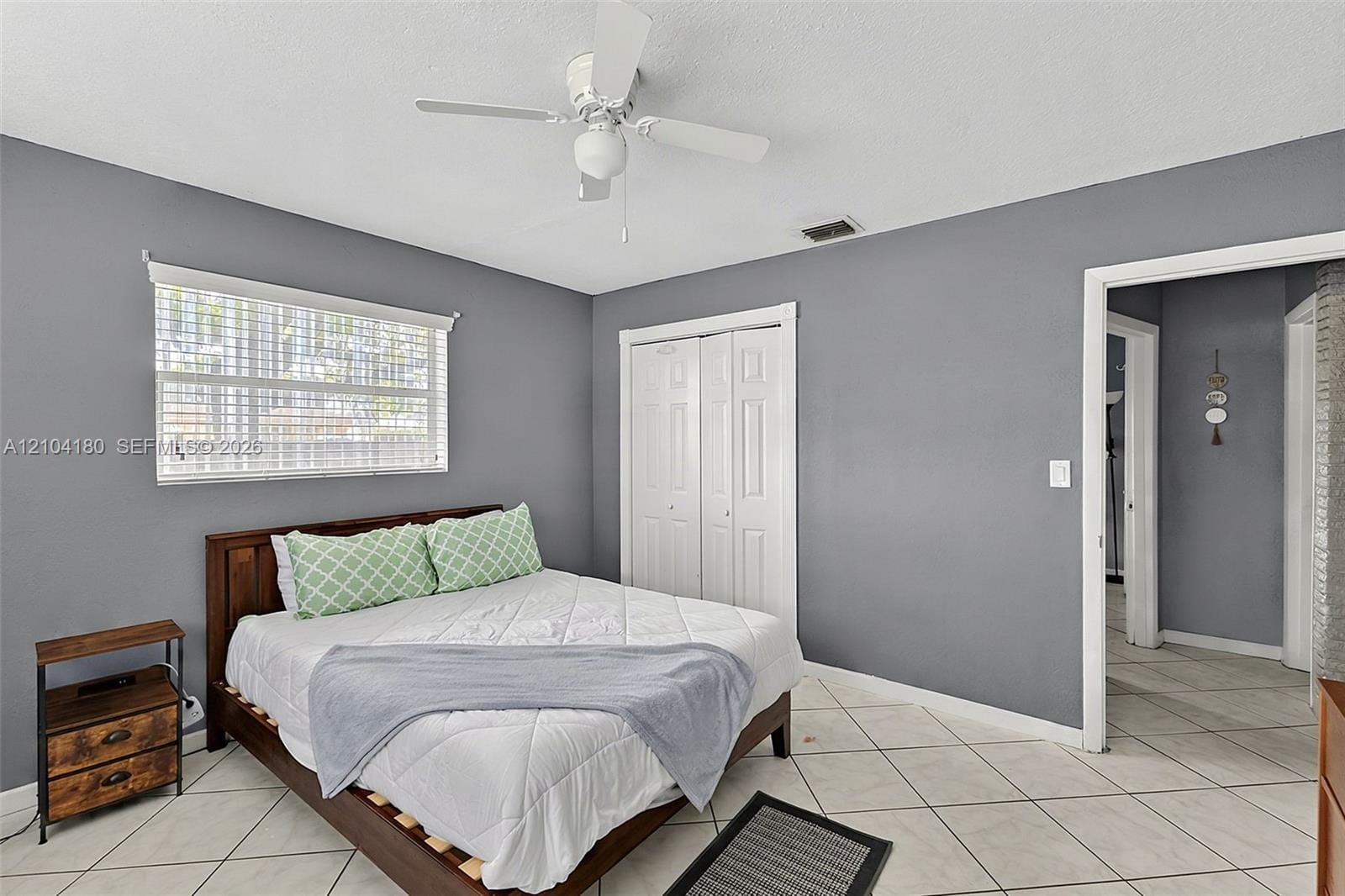 2440 Largo Drive — photo 10