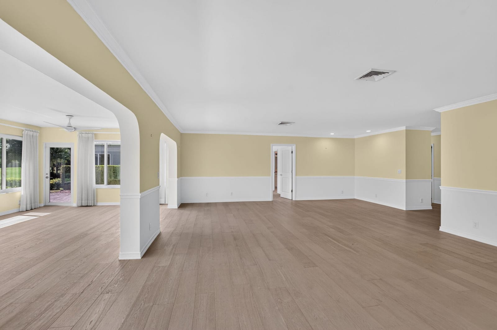 4860 S LAKE Drive — photo 11