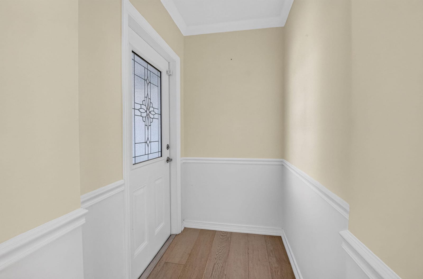 4860 S LAKE Drive — photo 4