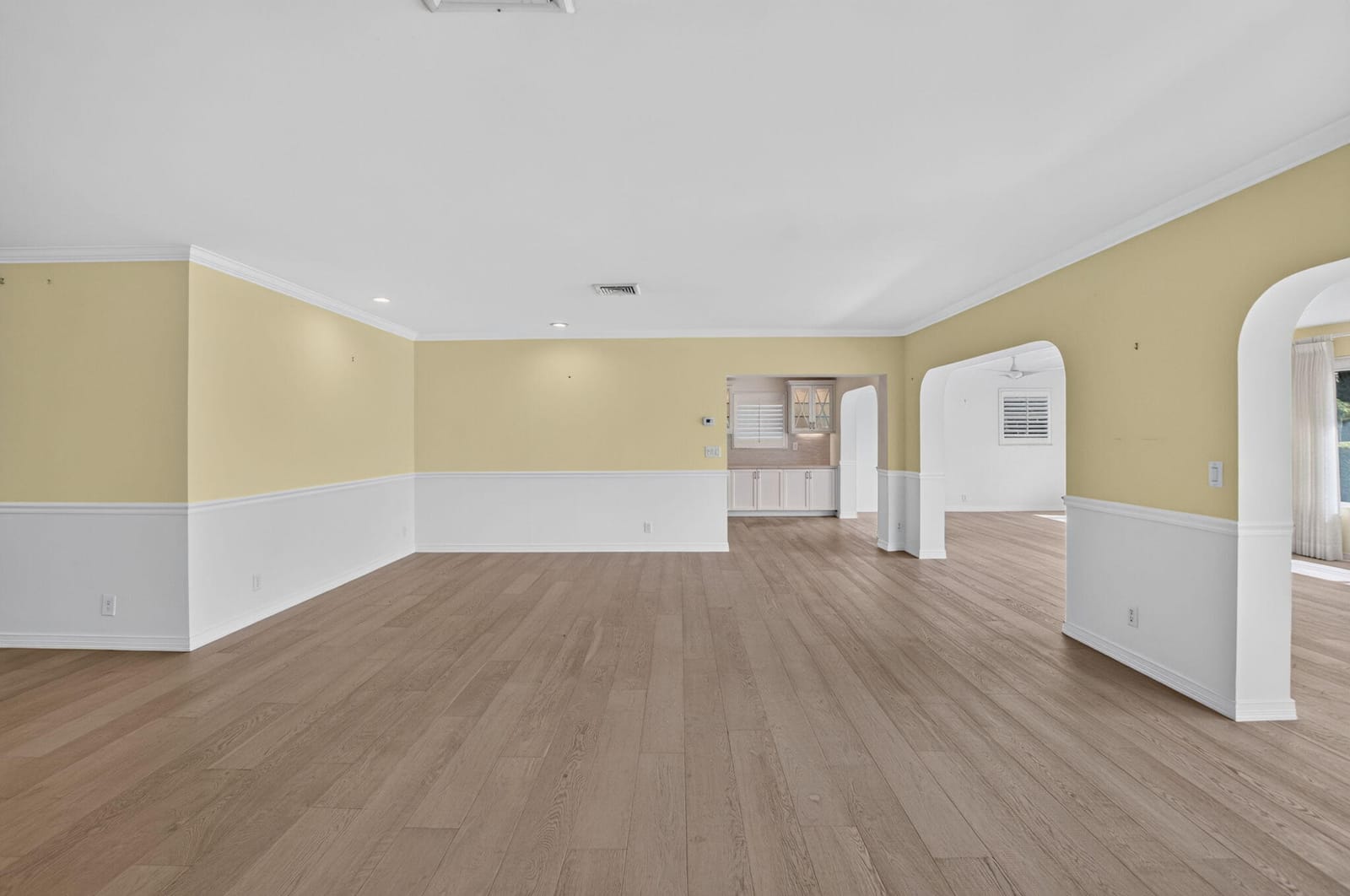4860 S LAKE Drive — photo 8