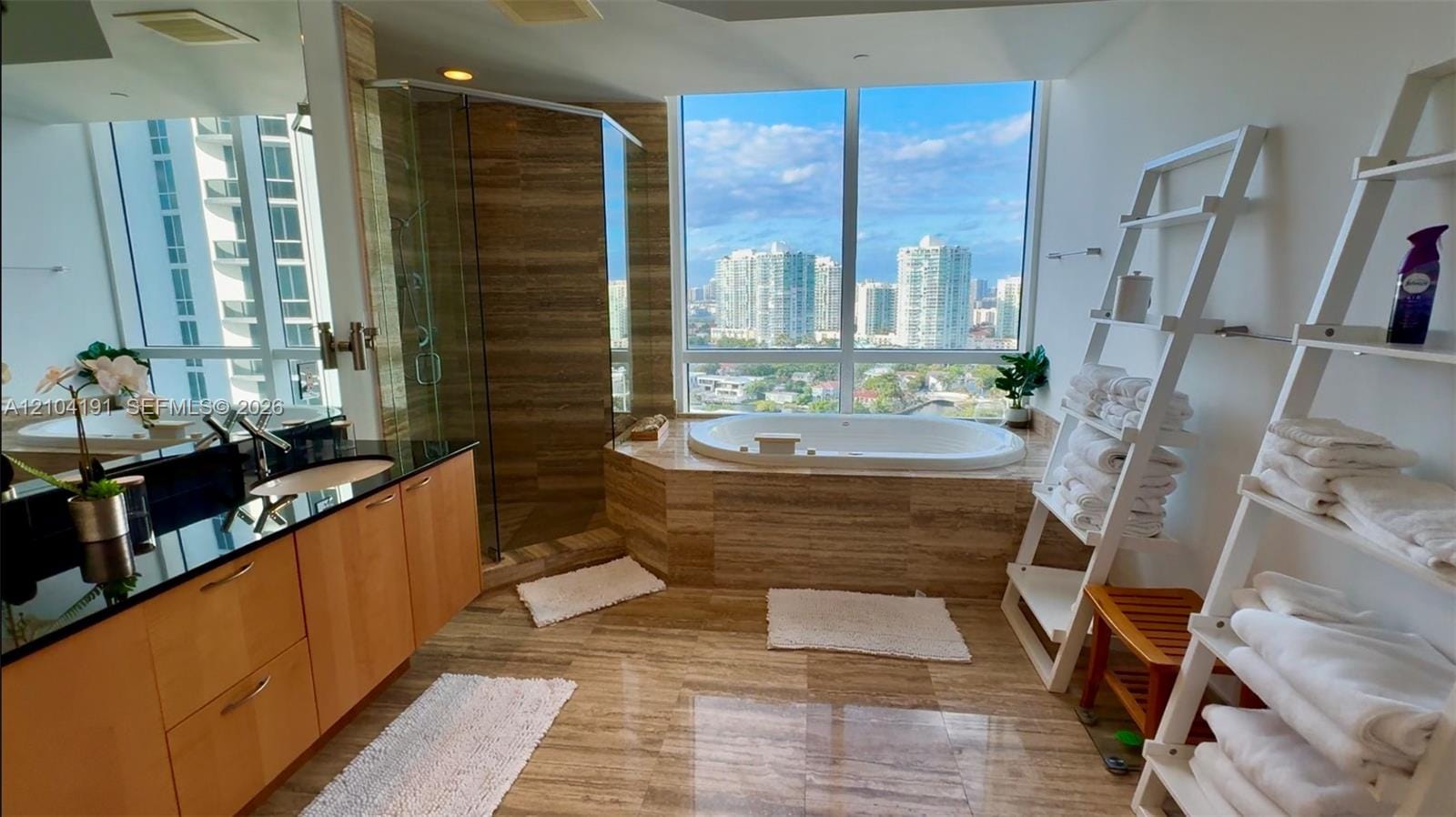 15901 Collins Avenue 1804, Sunny Isles Beach, FL 33160 photo 25