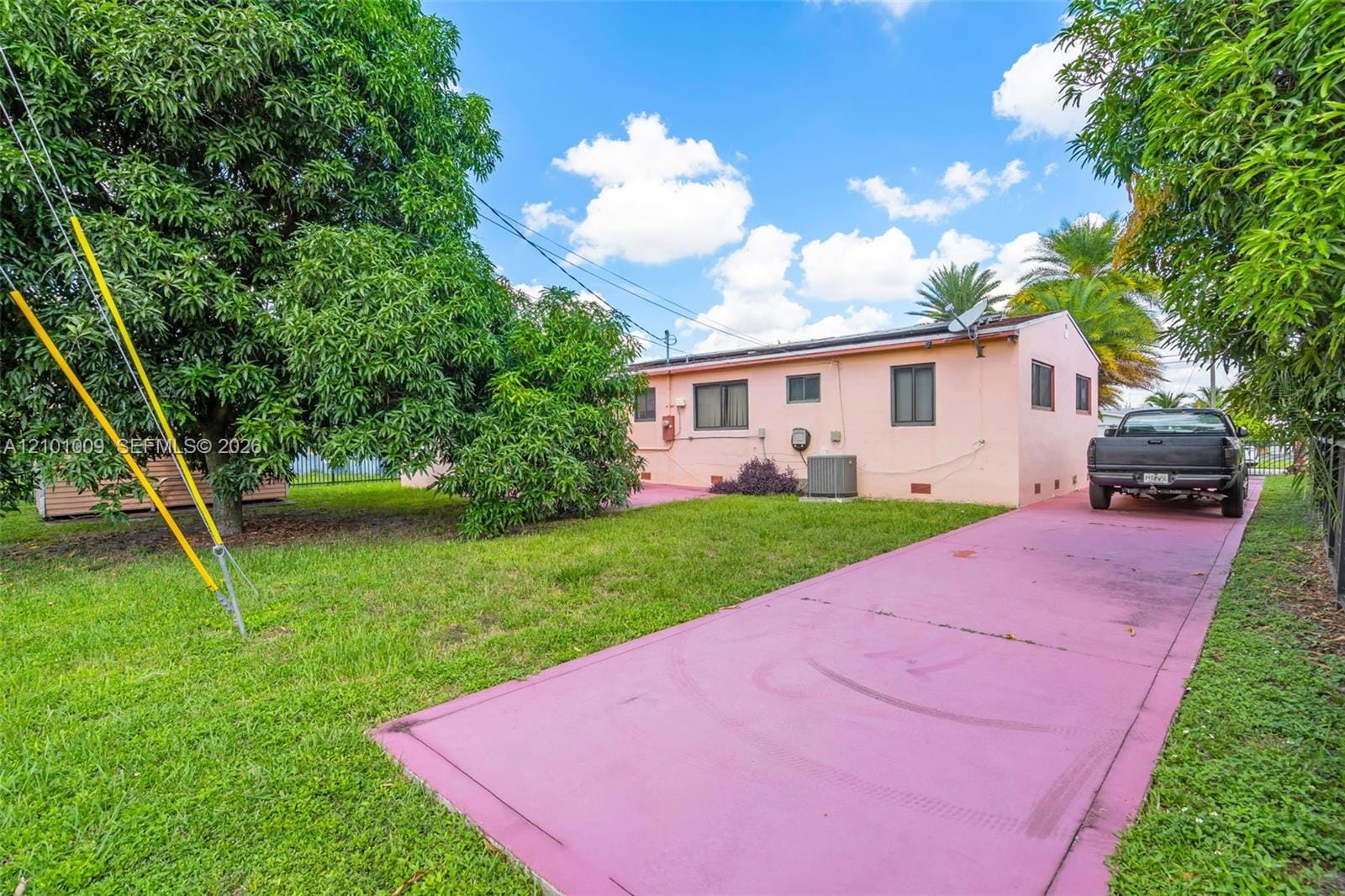 1220 NW 91st Street, Miami, FL 33147 photo 2