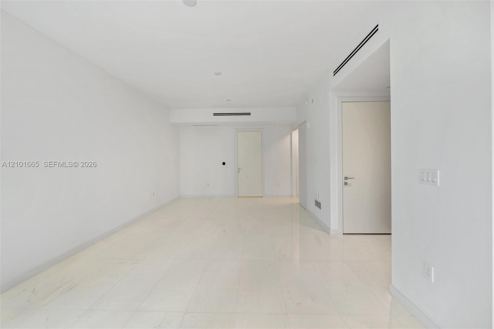 300 Biscayne Boulevard Way 1205C, Miami, FL 33131 photo 21