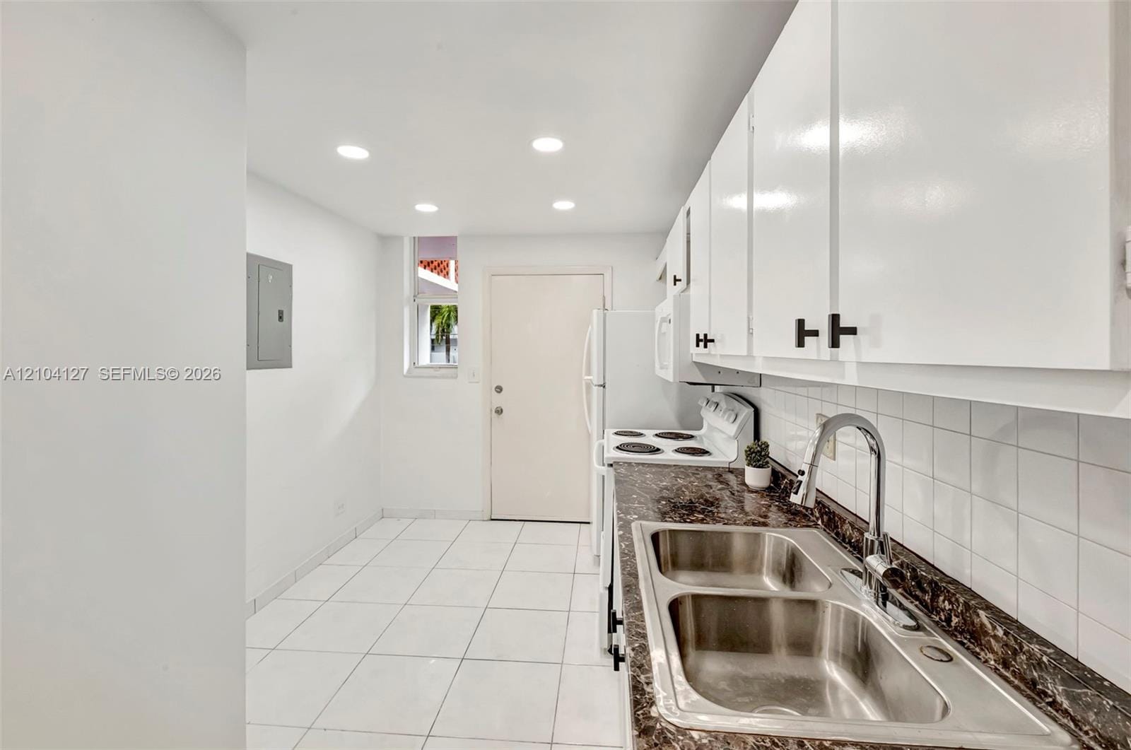 3660 NE 166th Street 205, North Miami Beach, FL 33160 photo 14
