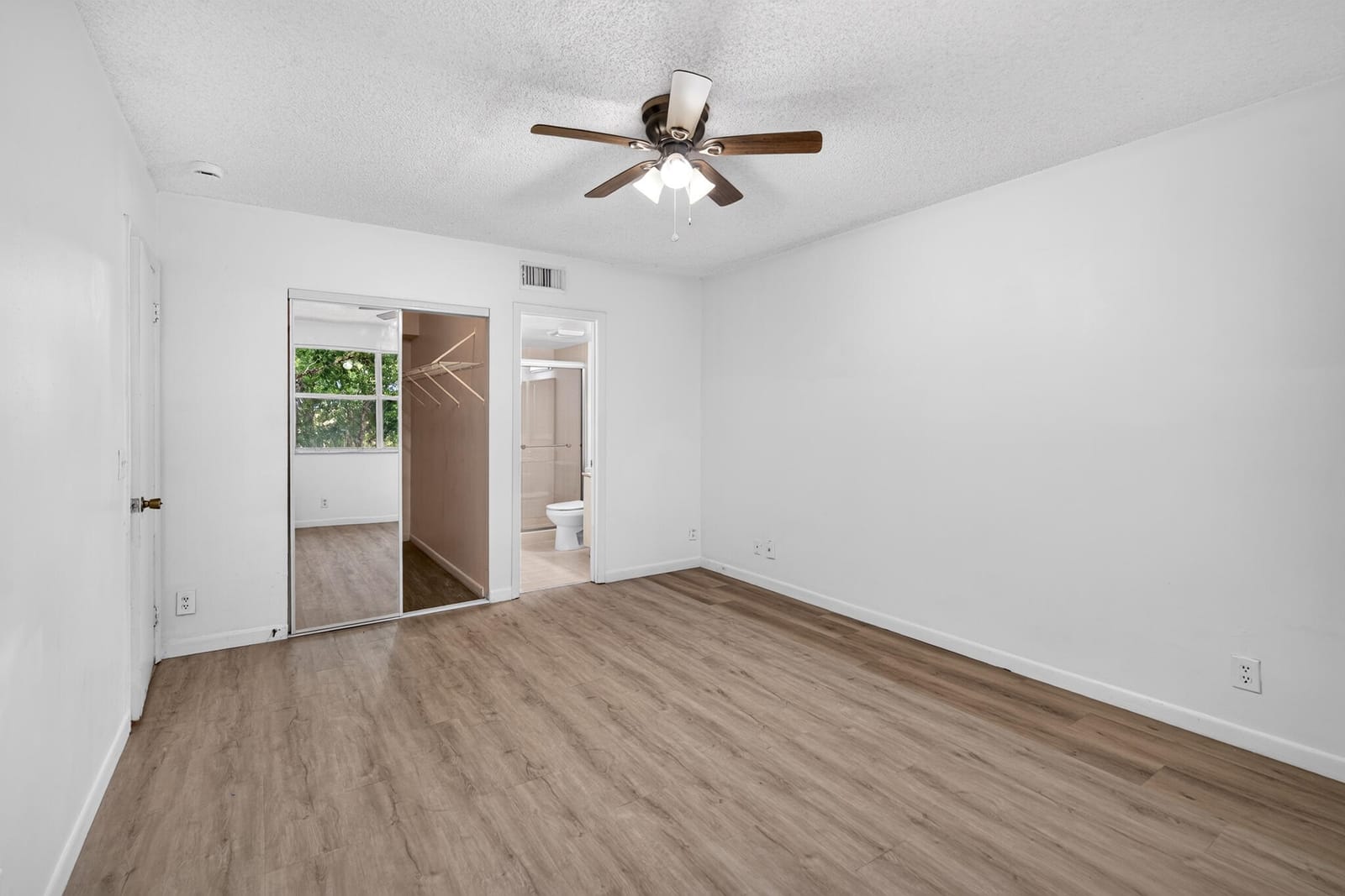 8741 Wiles Road #305, Coral Springs, FL 33067 photo 16