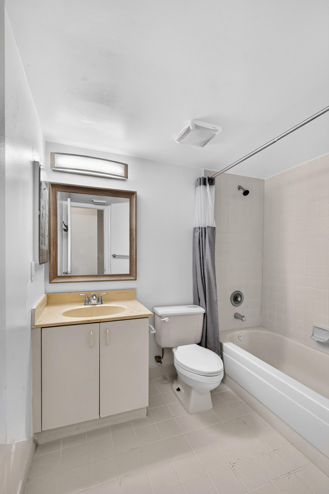 8741 Wiles Road #305, Coral Springs, FL 33067 photo 22