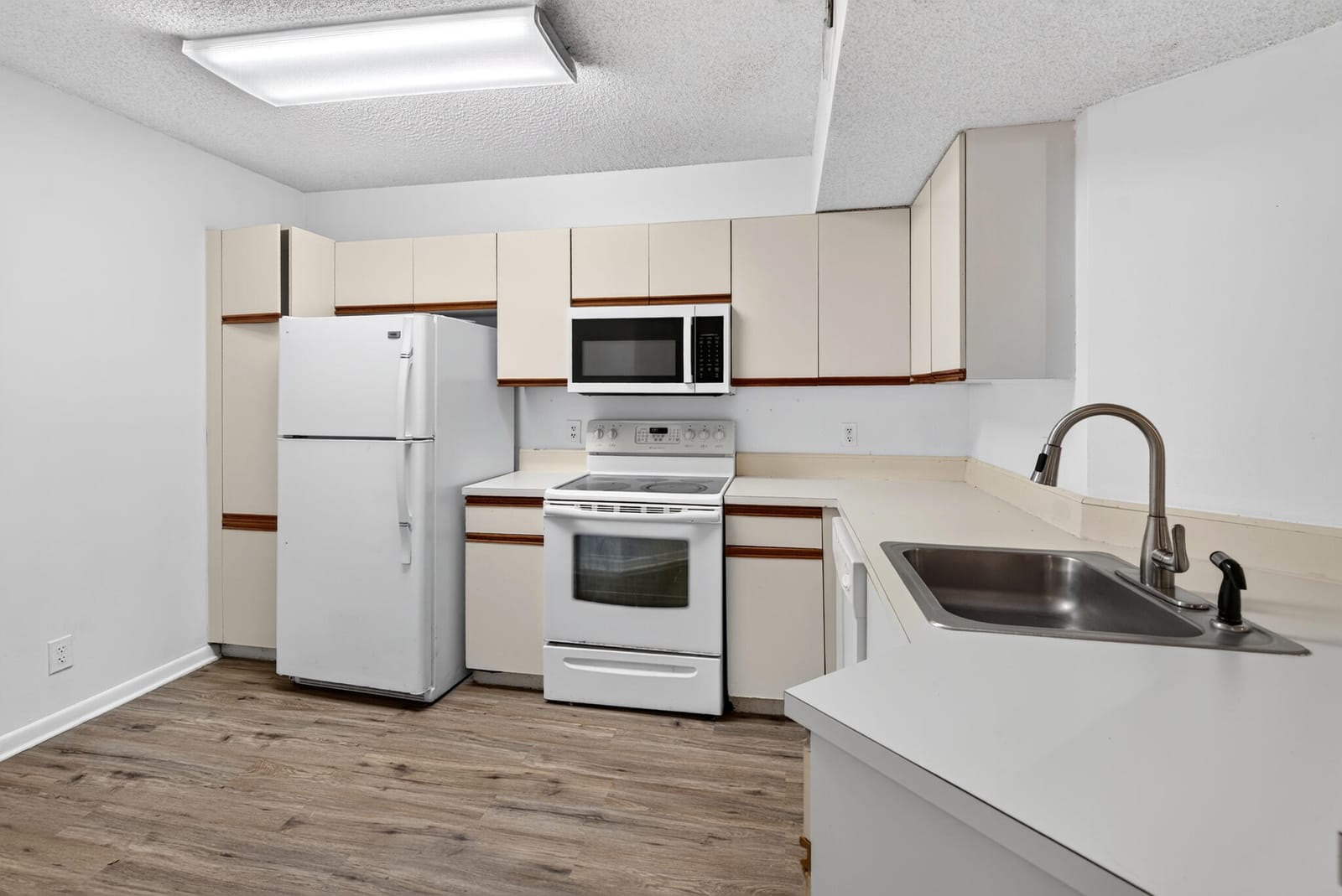 8741 Wiles Road #305, Coral Springs, FL 33067 photo 10