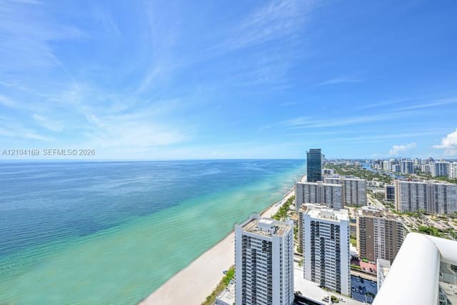 1850 S Ocean Drive LP4204, Hallandale Beach, FL 33009