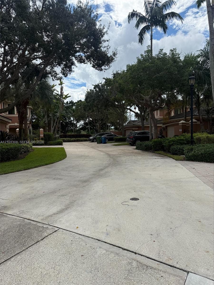 2835 Kinsington Circle 15-3, Weston, FL 33332 photo 30