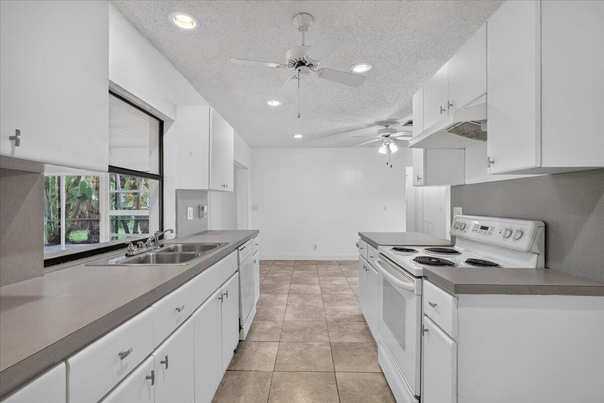 6404 SAGEWOOD Way, Delray Beach, FL 33484 photo 17
