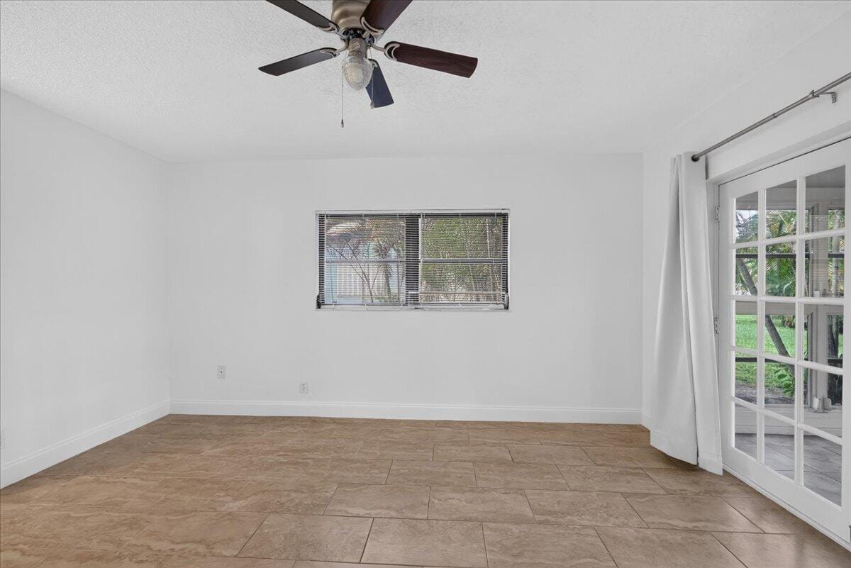 6404 SAGEWOOD Way, Delray Beach, FL 33484 photo 21