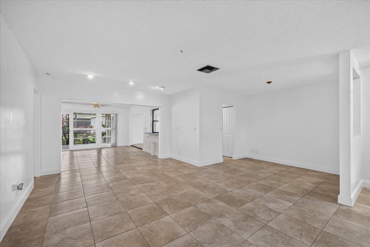 6404 SAGEWOOD Way — photo 4