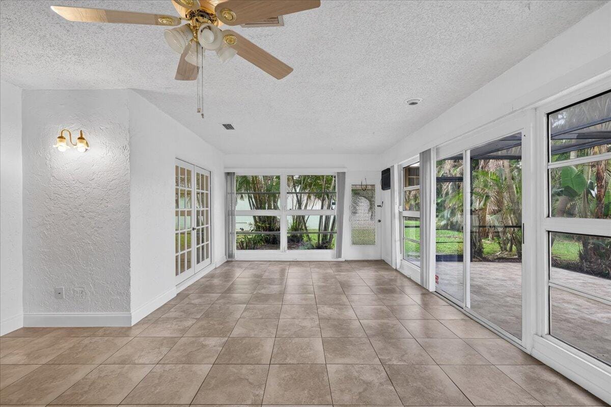 6404 SAGEWOOD Way — photo 8