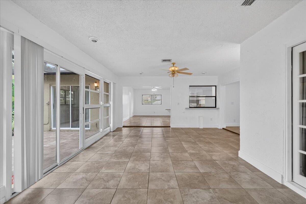 6404 SAGEWOOD Way — photo 10