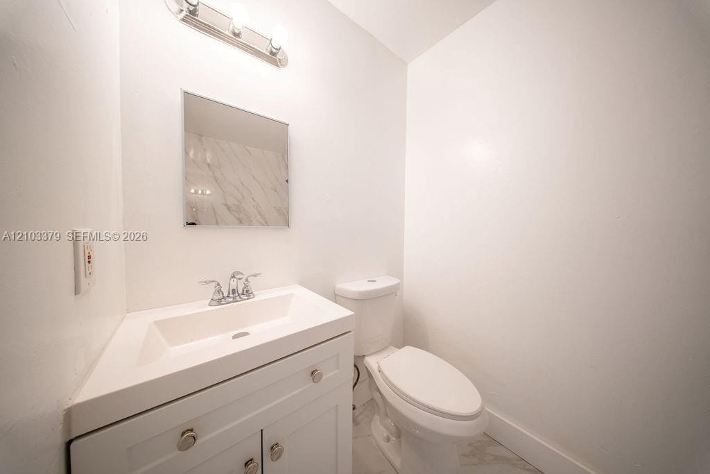 405 SW 78th Terrace — photo 11
