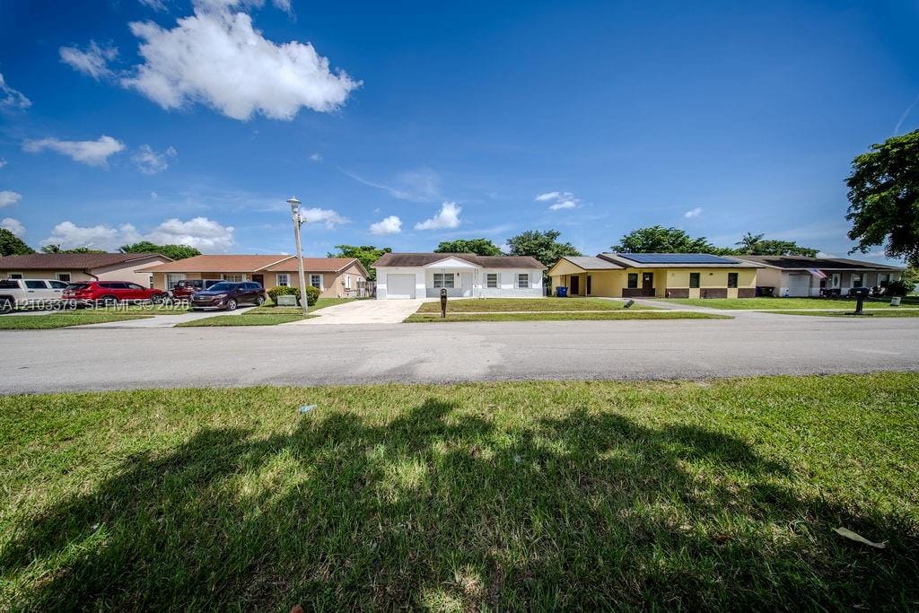 405 SW 78th Terrace, North Lauderdale, FL 33068 photo 22