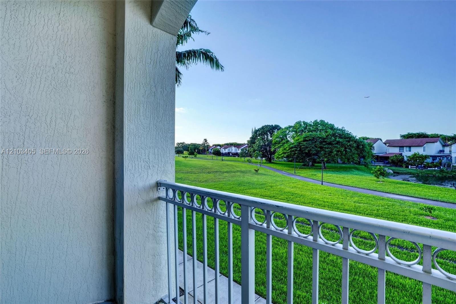 10022 NW 7th Street 205, Miami, FL 33172 photo 15