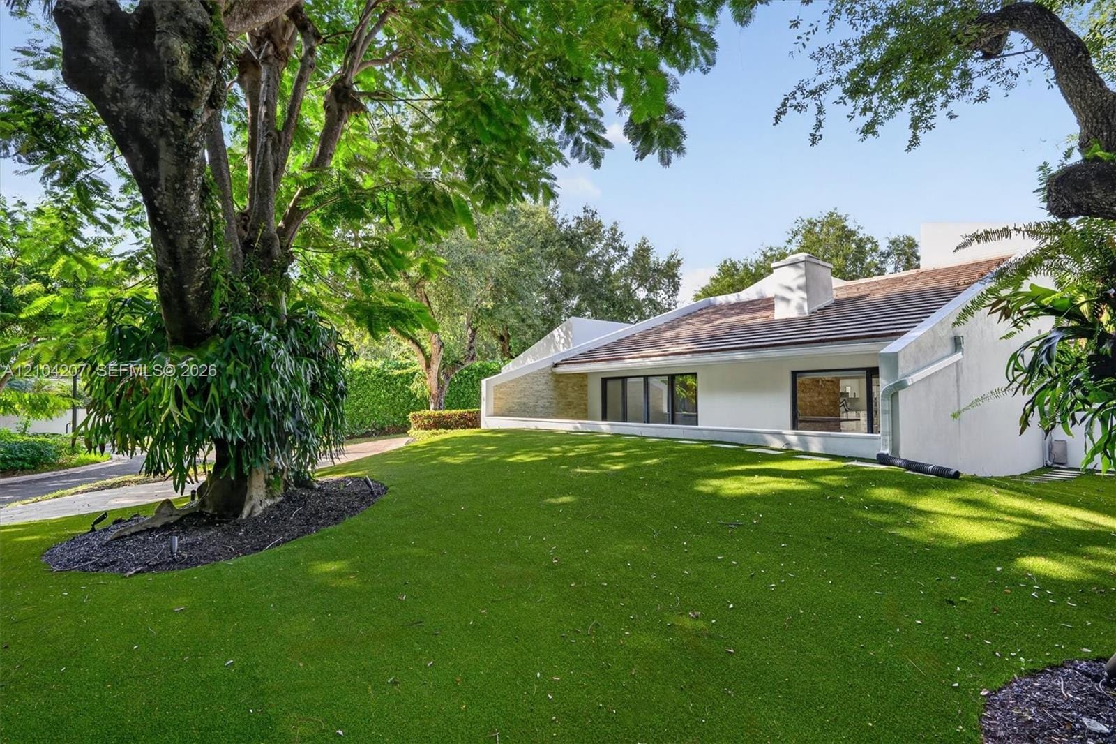 7001 Robles Street, Coral Gables, FL 33143 photo 3