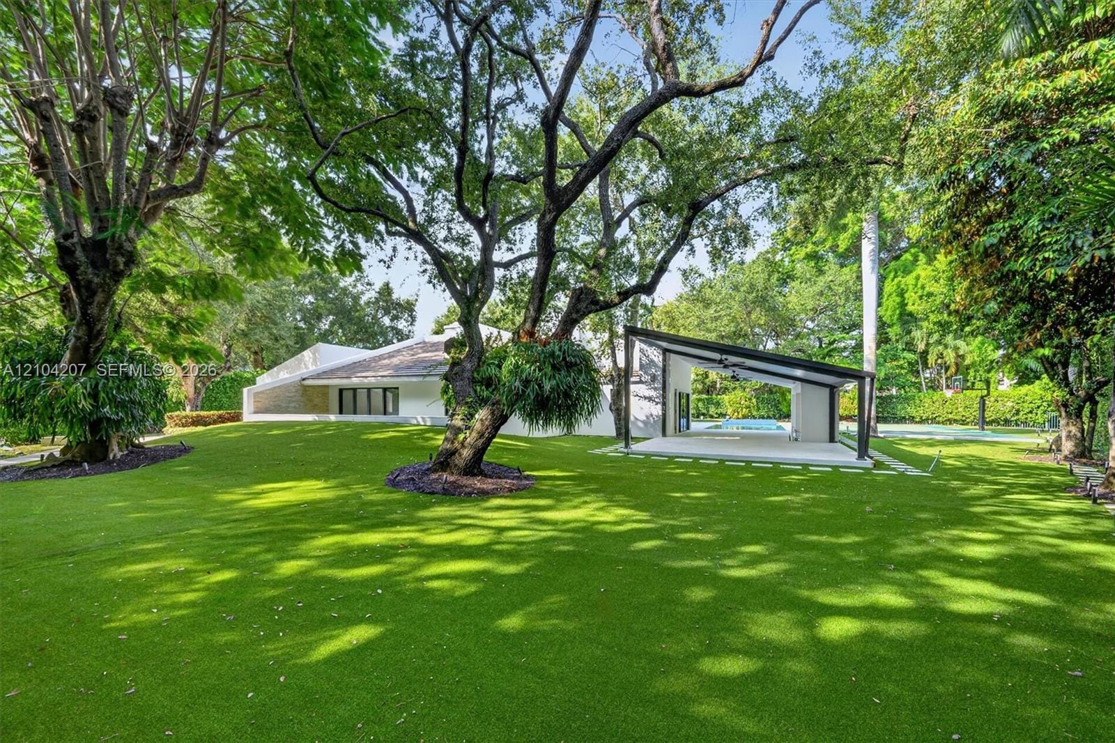 7001 Robles Street, Coral Gables, FL 33143 photo 4