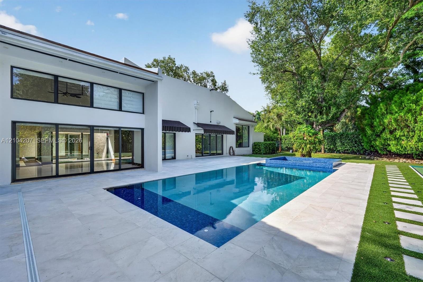7001 Robles Street, Coral Gables, FL 33143 photo 10