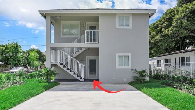 2924 NW 58th Street 2924, Miami, FL 33142