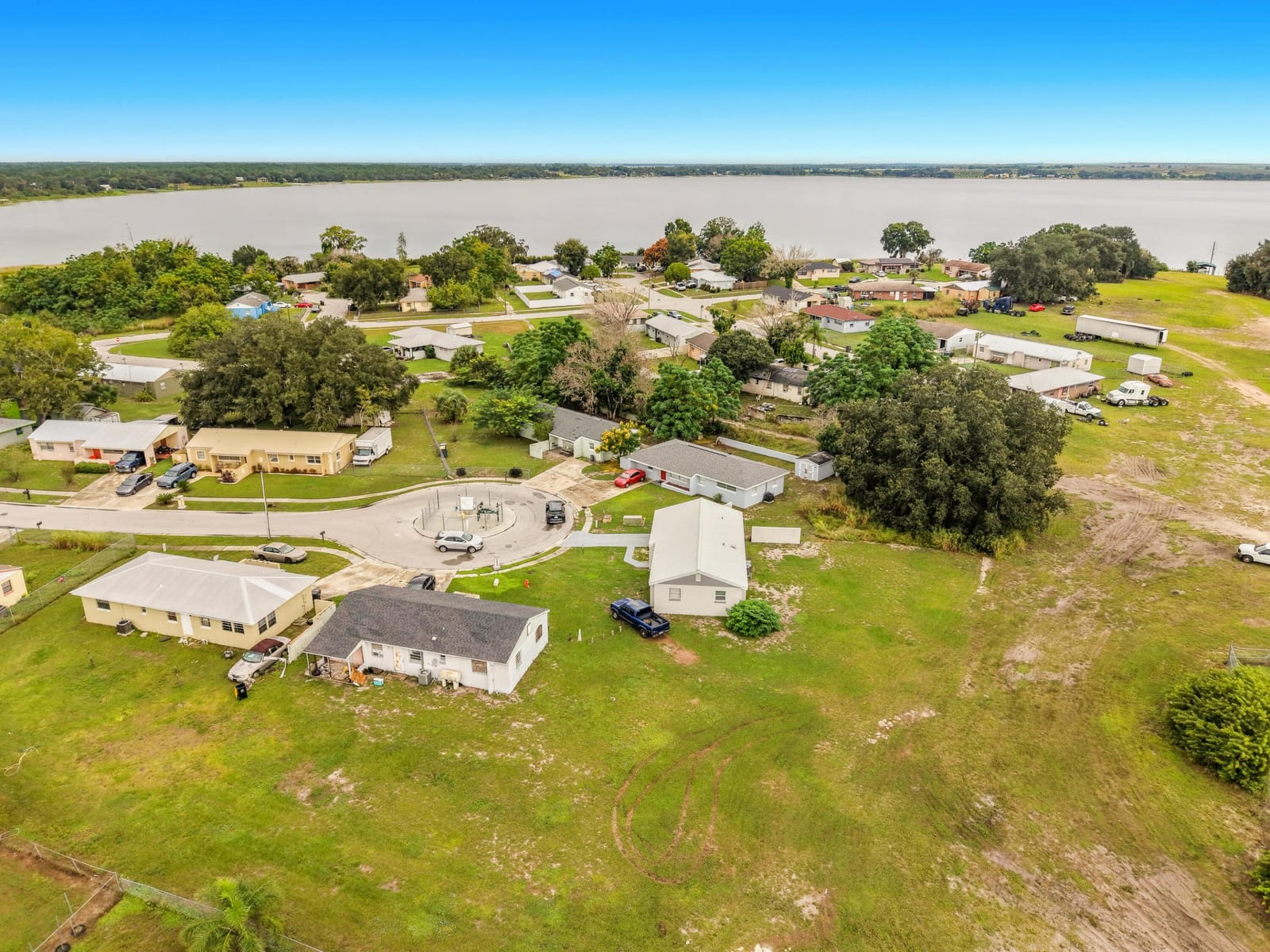 45 Queens Court, Frostproof, FL 33843 photo 20