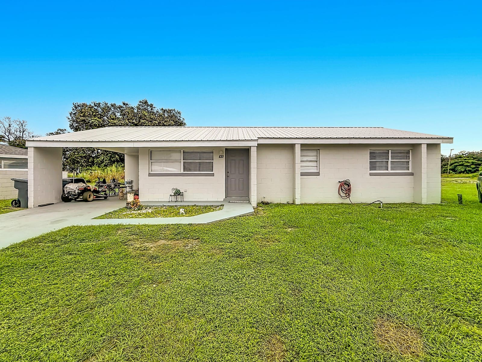 45 Queens Court, Frostproof, FL 33843