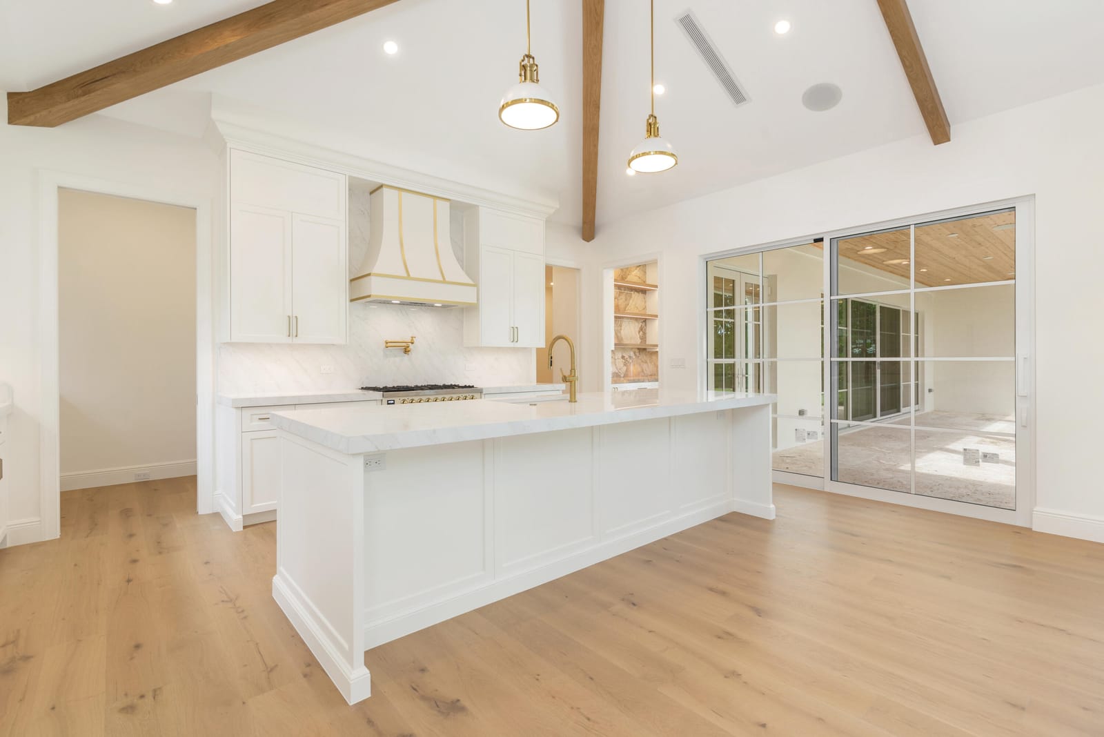 372 Franklin Road — photo 10