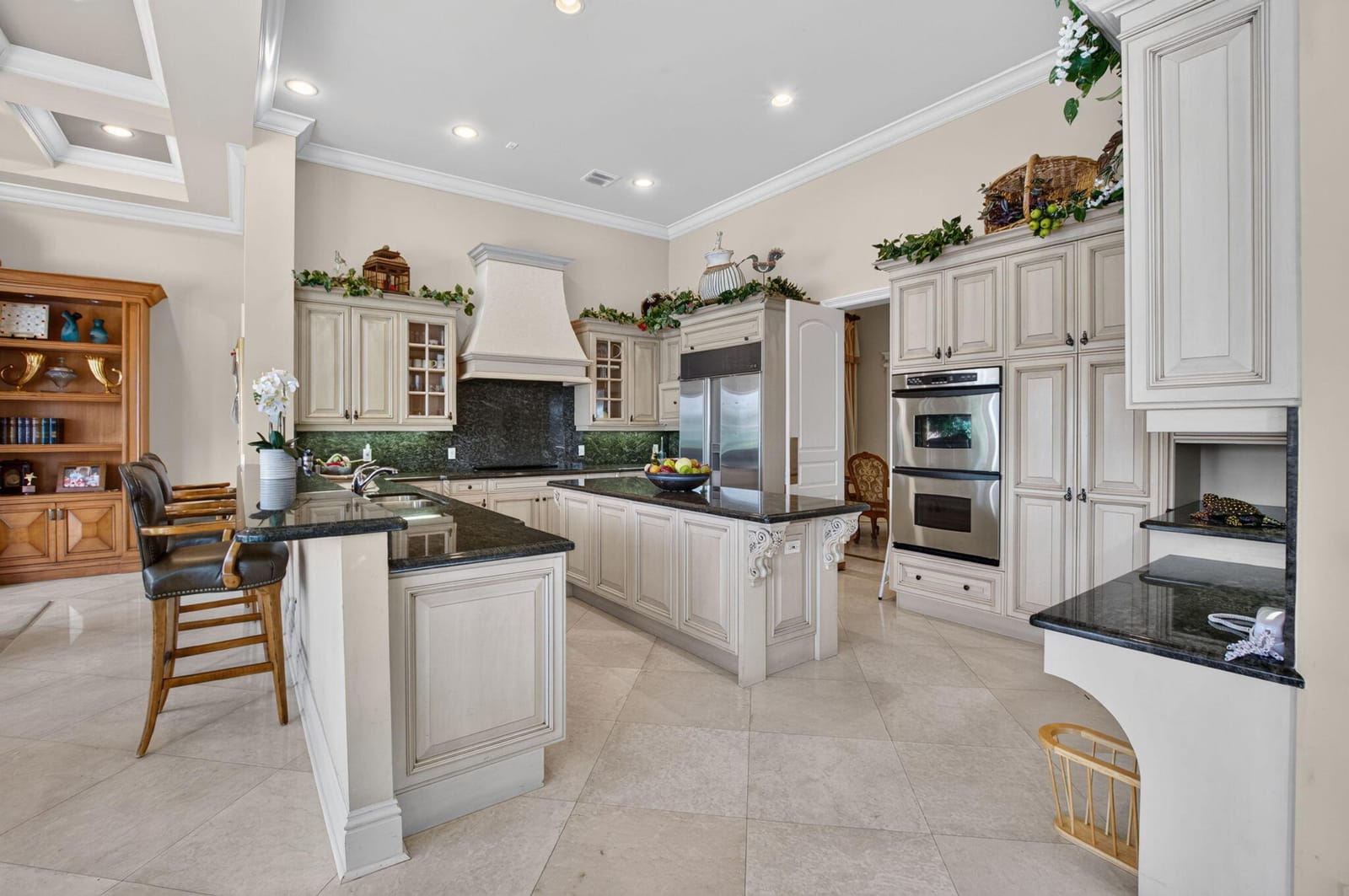 7264 Ballantrae Court — photo 8