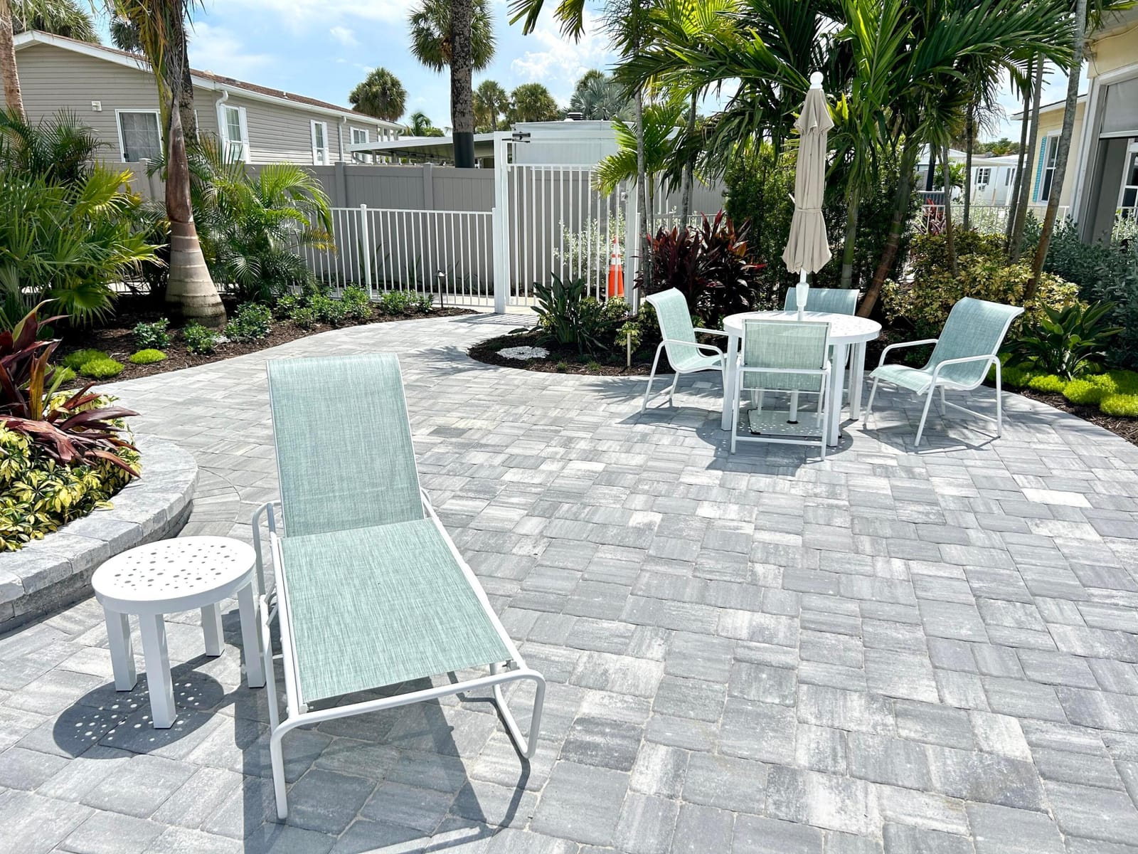 1316 W BOUGAINVILLEA Drive — photo 3