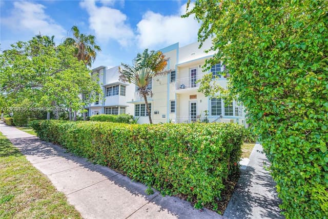1126 Pennsylvania Avenue 8, Miami Beach, FL 33139