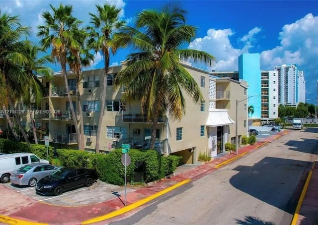 1441 Lincoln Road 207, Miami Beach, FL 33139