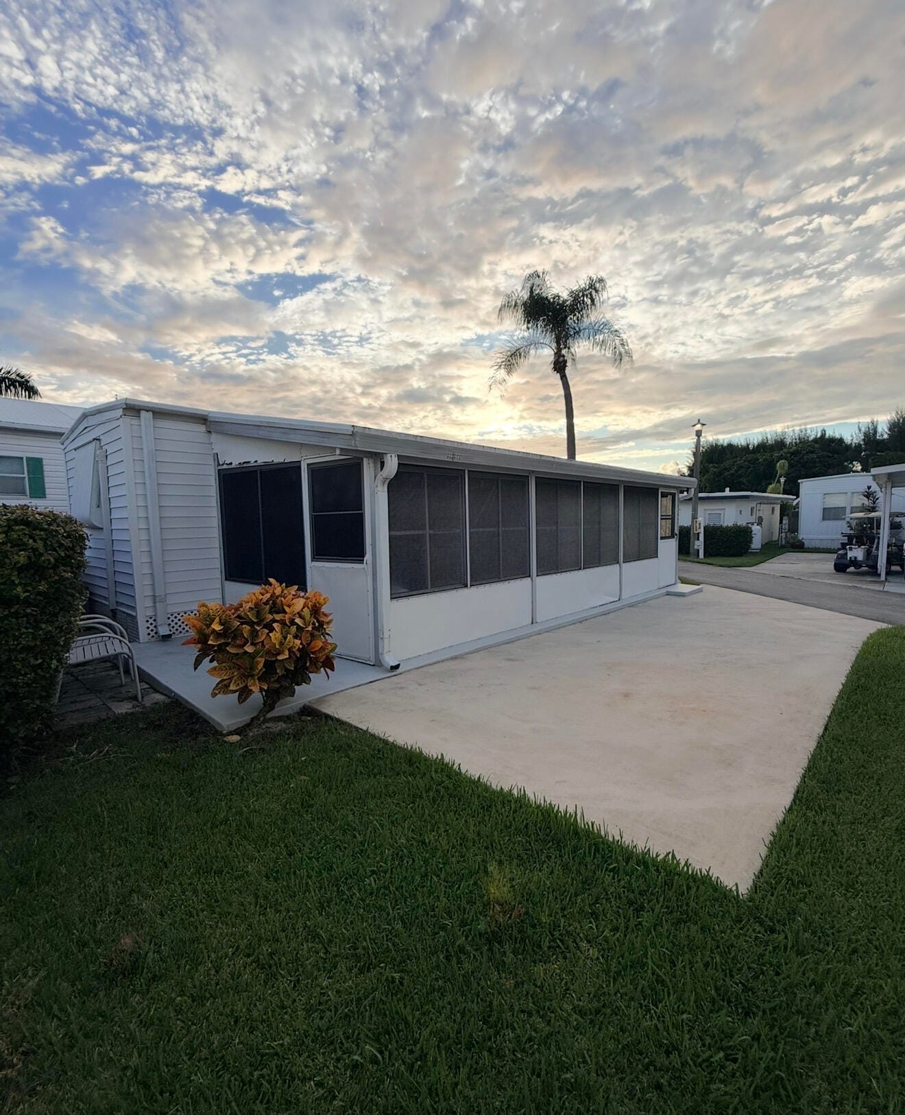 209 E Eagle Drive E — photo 2