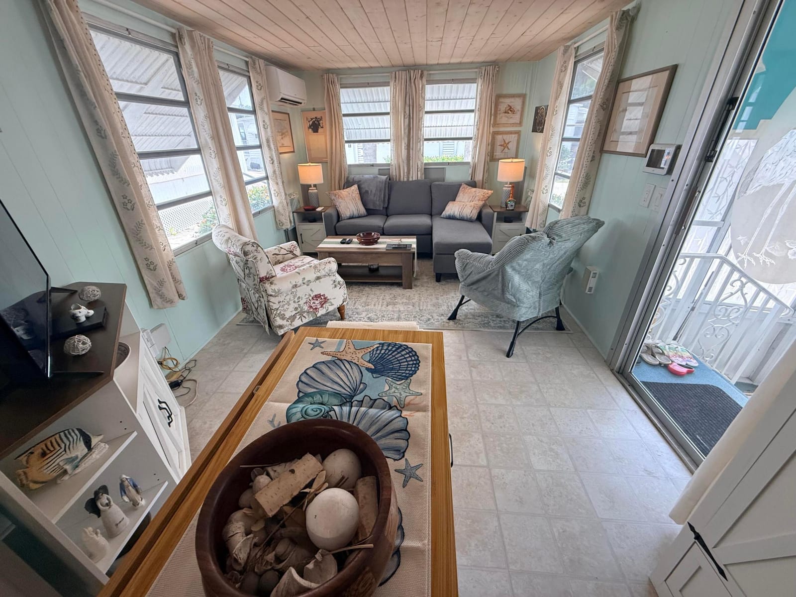 209 E Eagle Drive E — photo 11